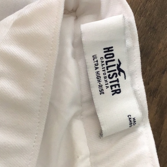Hollister California Ultra Rise White Pleated Mini Skirt - Picture 11 of 11